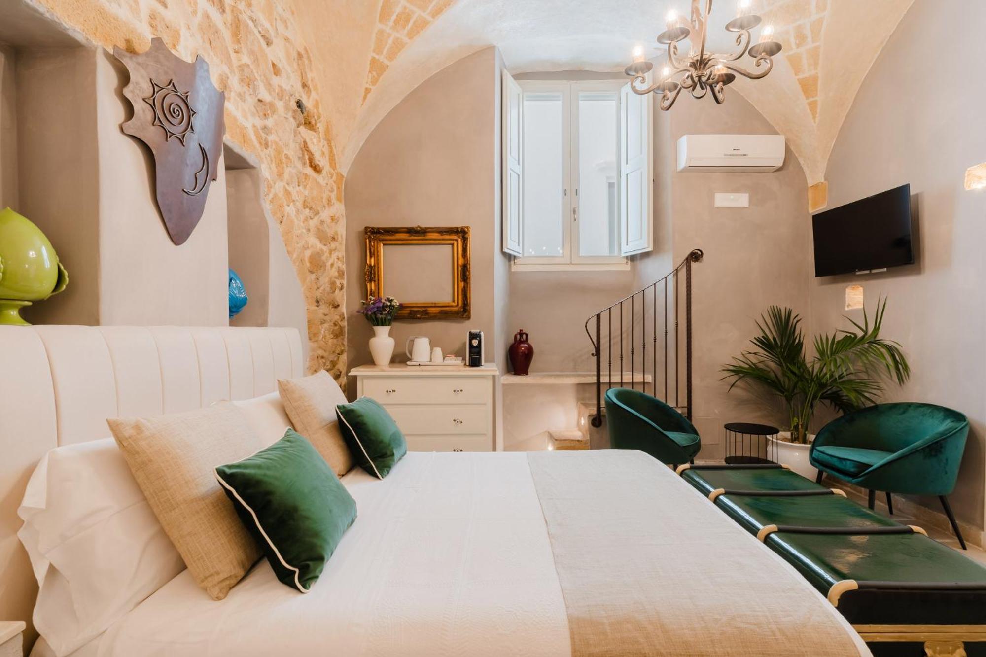 Relais La Casa Del Poeta Bed & Breakfast Gallipoli Exterior photo